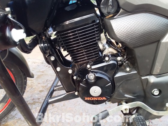 Honda CB Trigger 150cc